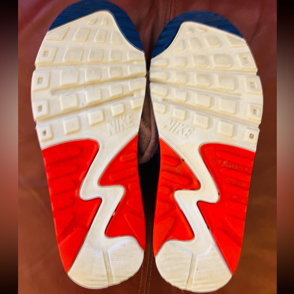 NIKE AIR MAX 90 - Picture 10 of 10